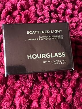 Hourglass Scattered Light Glitter Eyeshadow - Vibrant Magenta